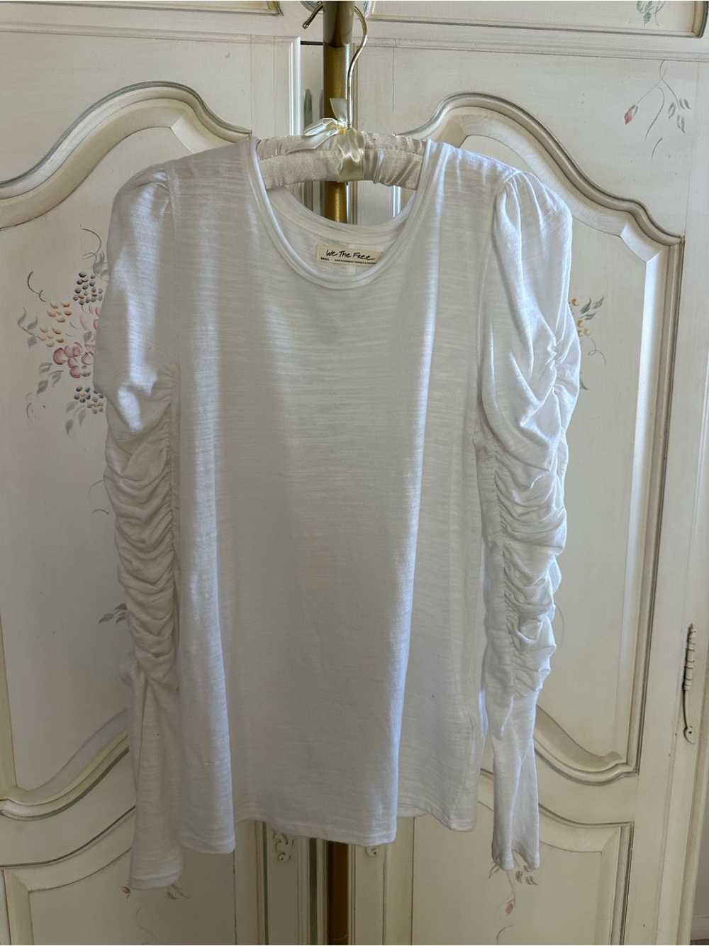 Free People White Long Sleeve Ruched-Sleeve Crewneck Top